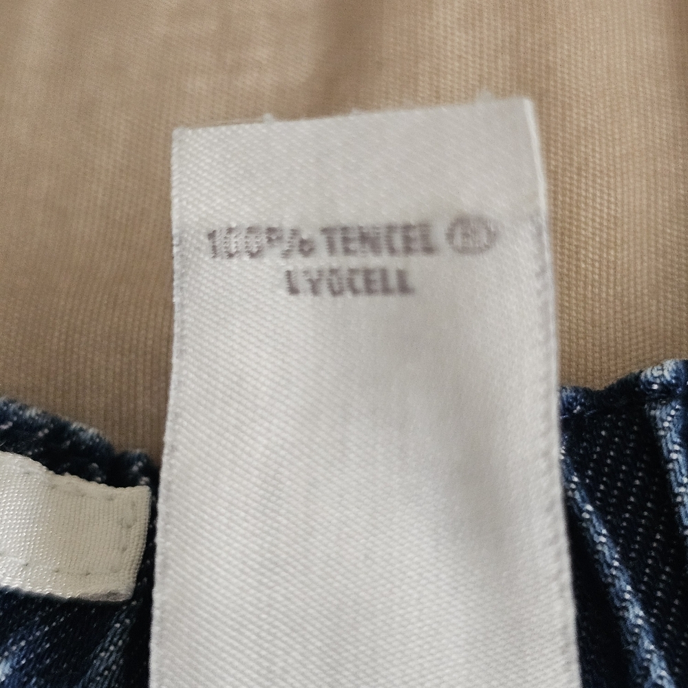 Liz Claiborne Livy Tencel Chambray Jeans Loosefit Casual Blue Womens Large - Picture 12 of 14